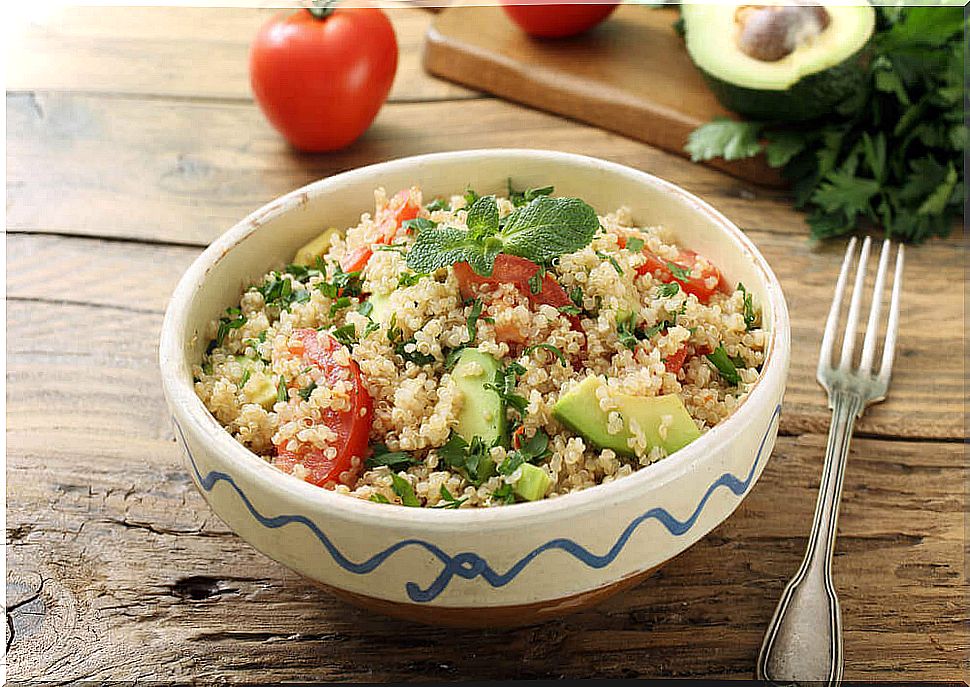 refreshing quinoa salad