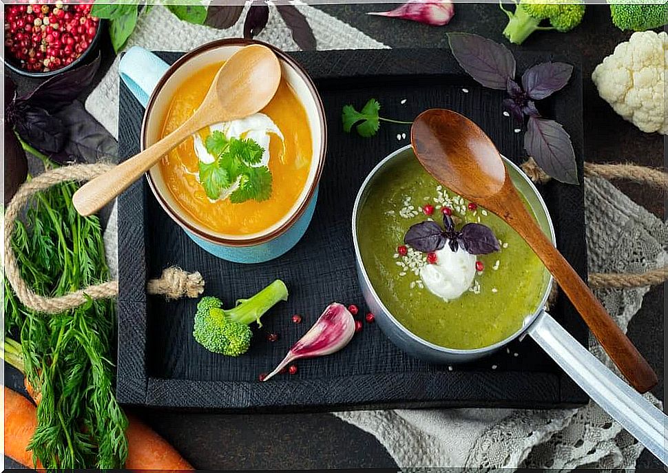 Detoxifying diet with soups