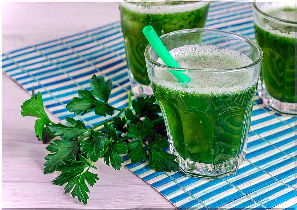 Parsley green juice