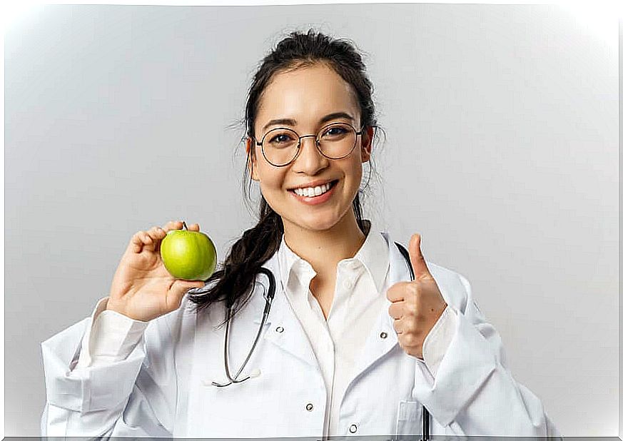 Eat a green apple on an empty stomach