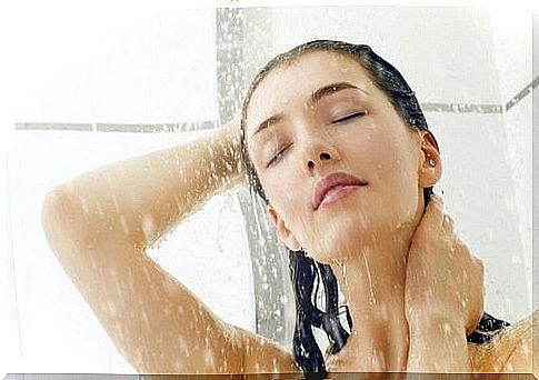 Avoid showering after meals