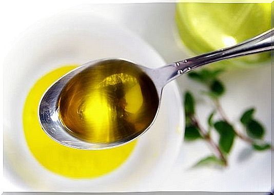 Olive oil to prevent intestinal polyps