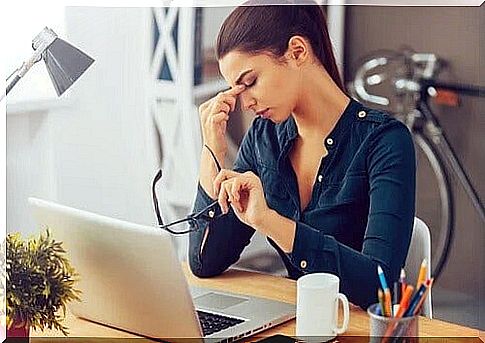 woman stressed at work