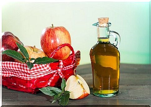 Apple vinegar