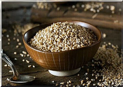 Oats cut in steel: what is it and how to prepare it?