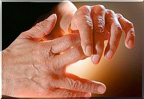 Possible causes of tingling in the hands and legs