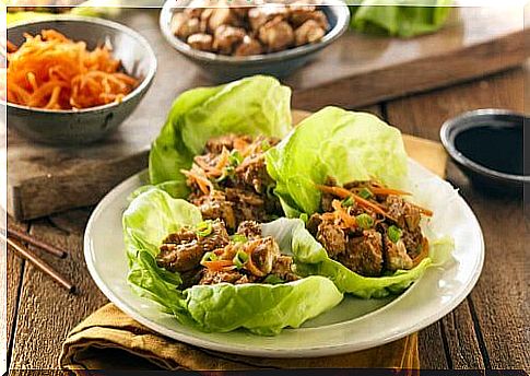 Prepare delicious lettuce nests