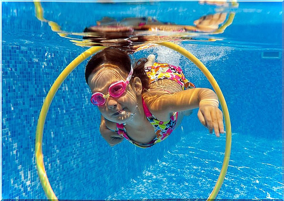 How to keep your kids safe in the pool