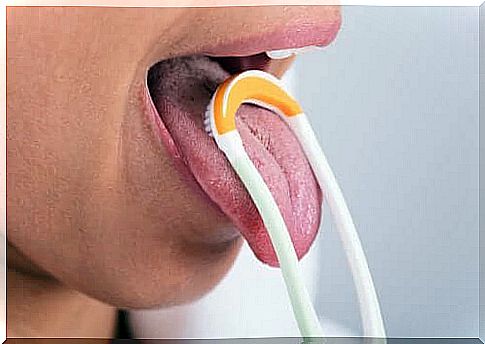 Tongue Cleaner: Do You Know What It Is And How To Use It?