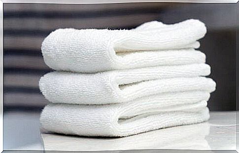 white towels